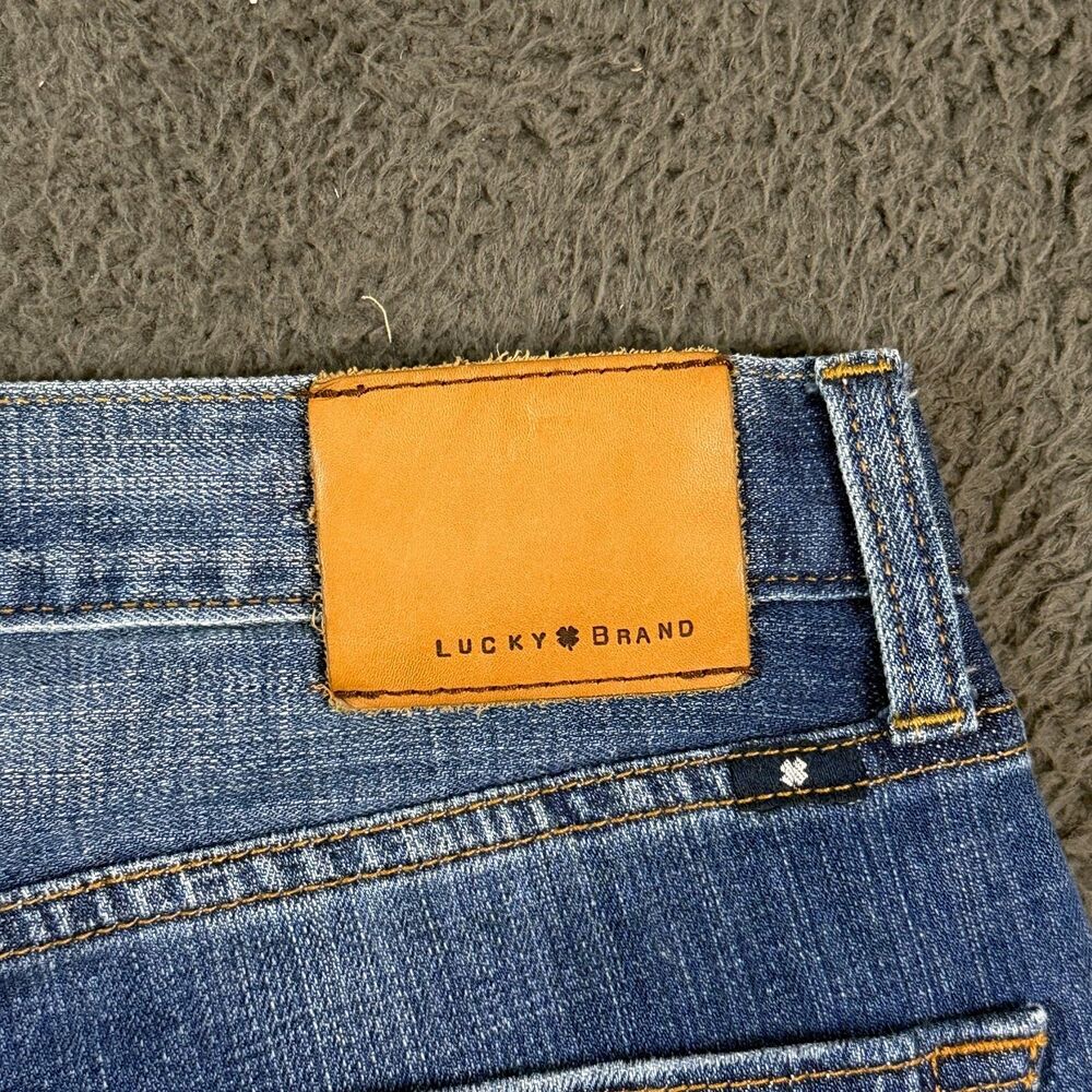 Lucky Brand Jeans Mens 31x32 Blue 363 Vintage Straight Fit Dark Wash Denim Pants - Picture 12 of 15